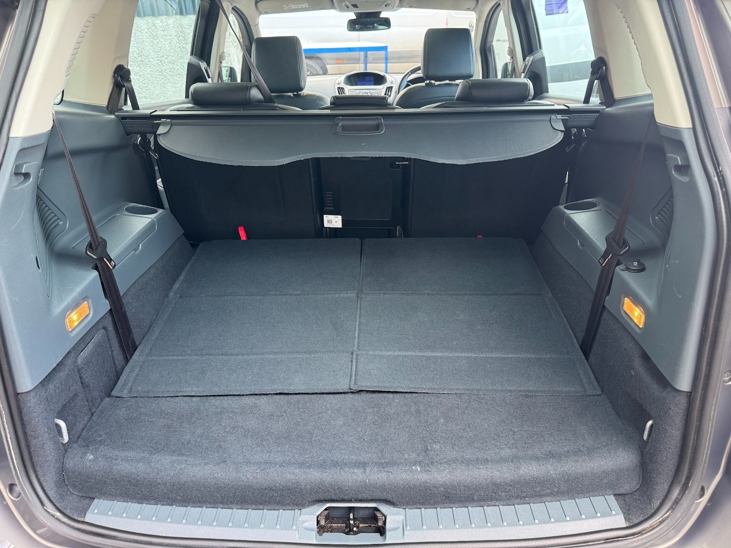 Used Ford Grand C-Max 2014 for sale - 78025186: Photo 19