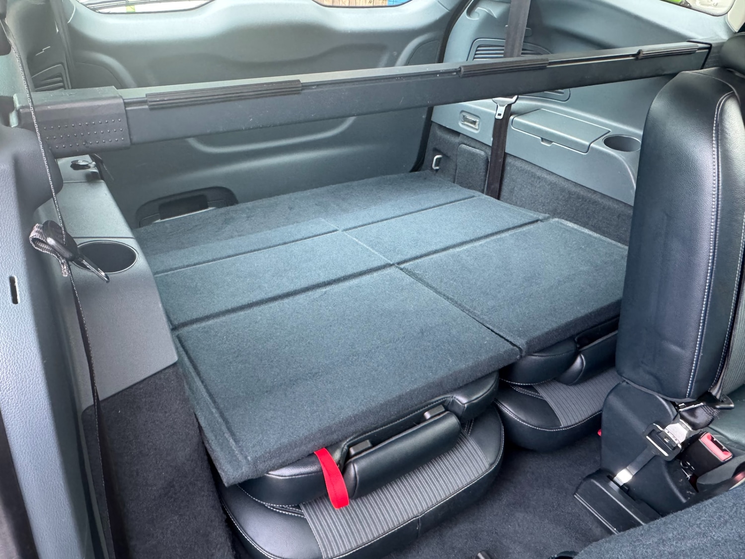 Used Ford Grand C-Max 2014 for sale - 78025186: Photo 20