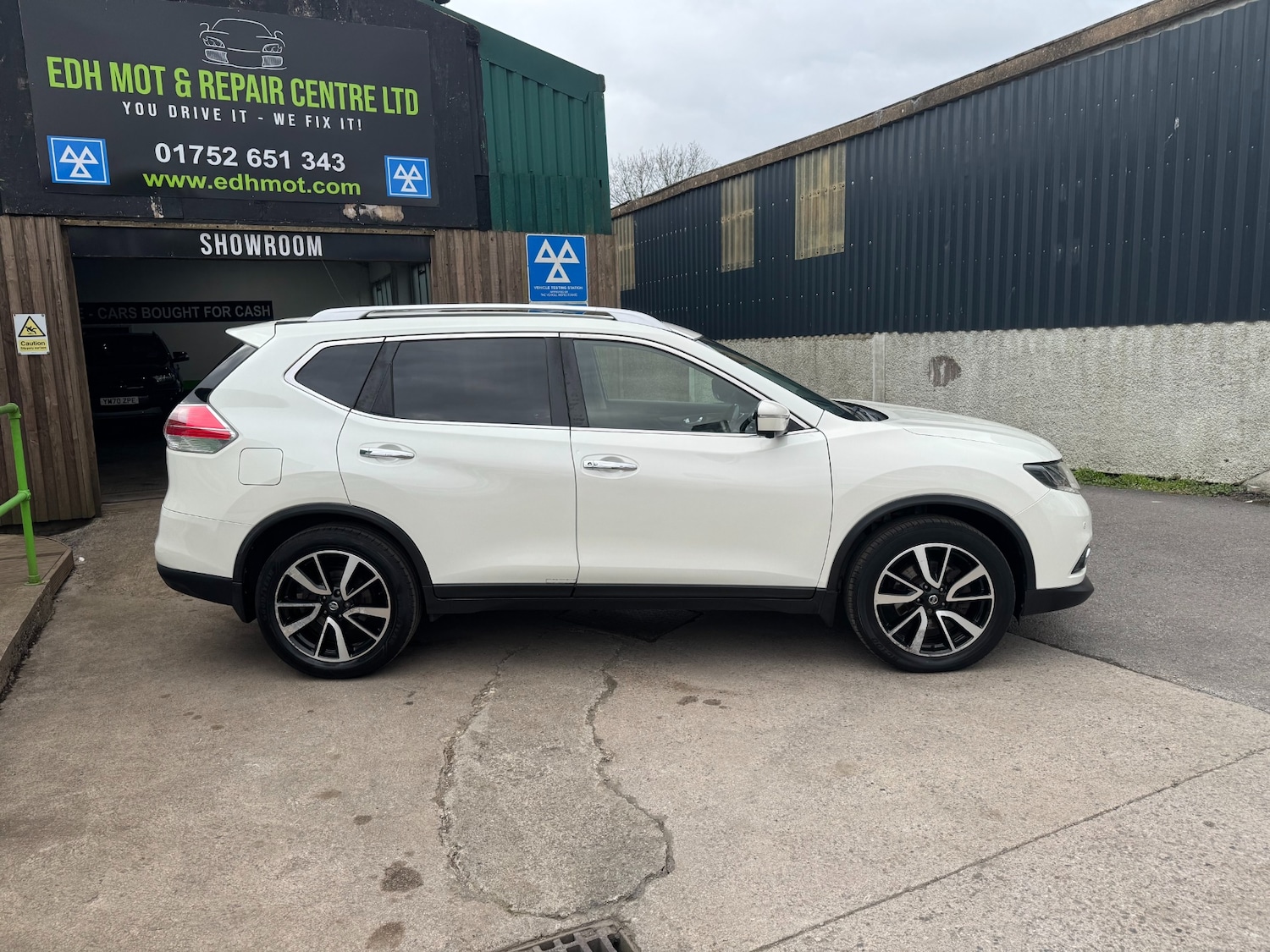 Used Nissan X-Trail 2016 for sale - 78090966: Photo 3