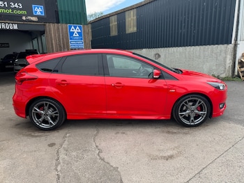 Used Ford Focus 2018 for sale - 78424225: Photo
