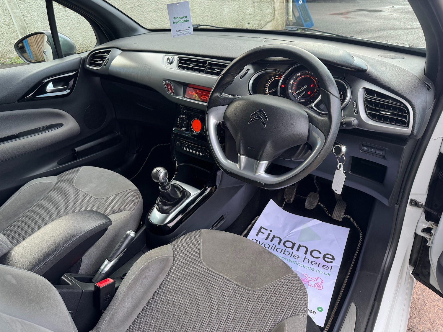 Used Citroen DS3 2014 for sale - 77435434: Photo 21