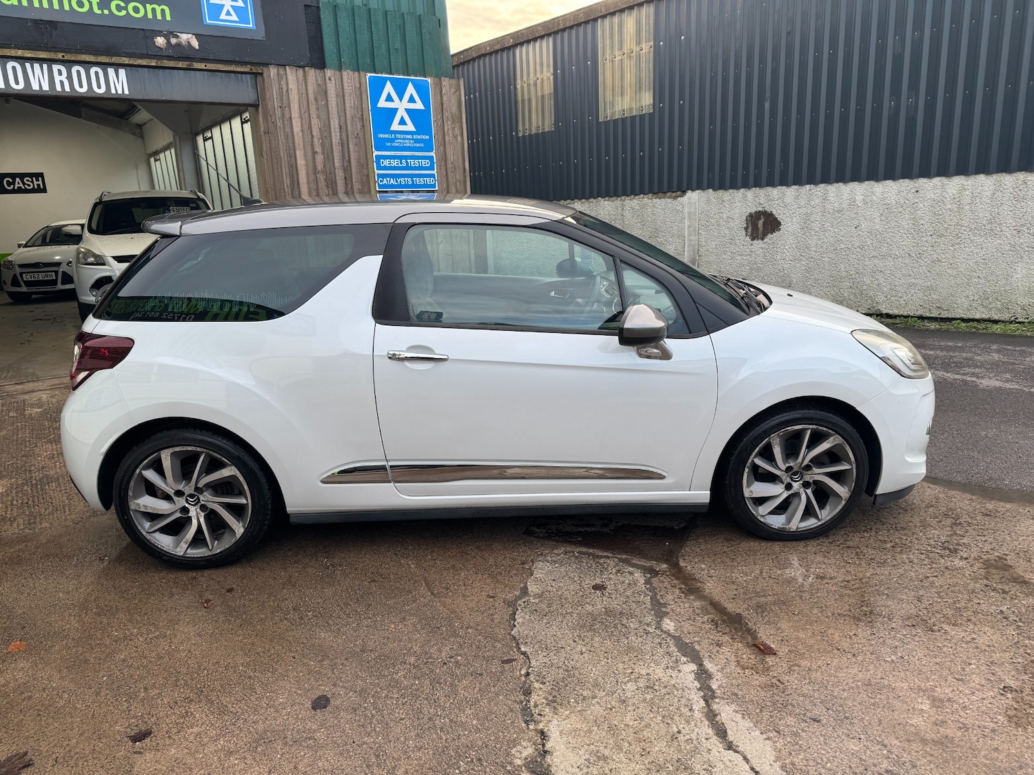 Used Citroen DS3 2014 for sale - 77435434: Photo 5