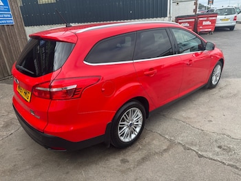 Used Ford Focus 2017 for sale - 79525069: Photo