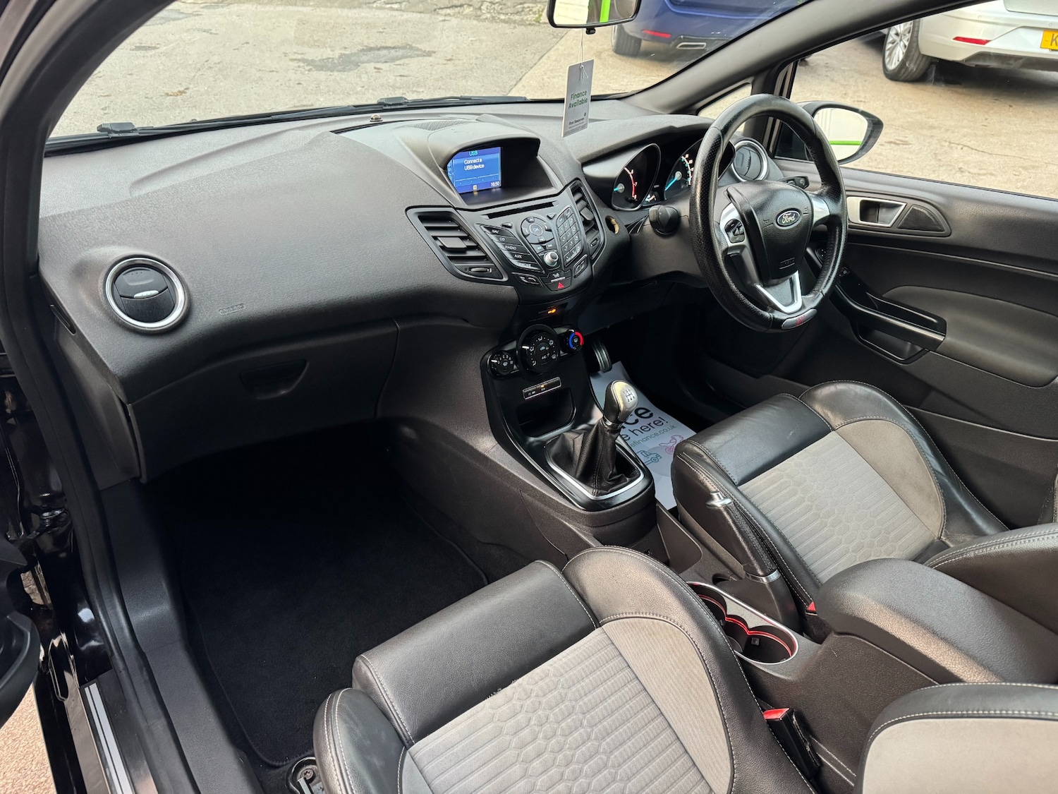 Used Ford Fiesta 2017 for sale - 76402031: Photo 15