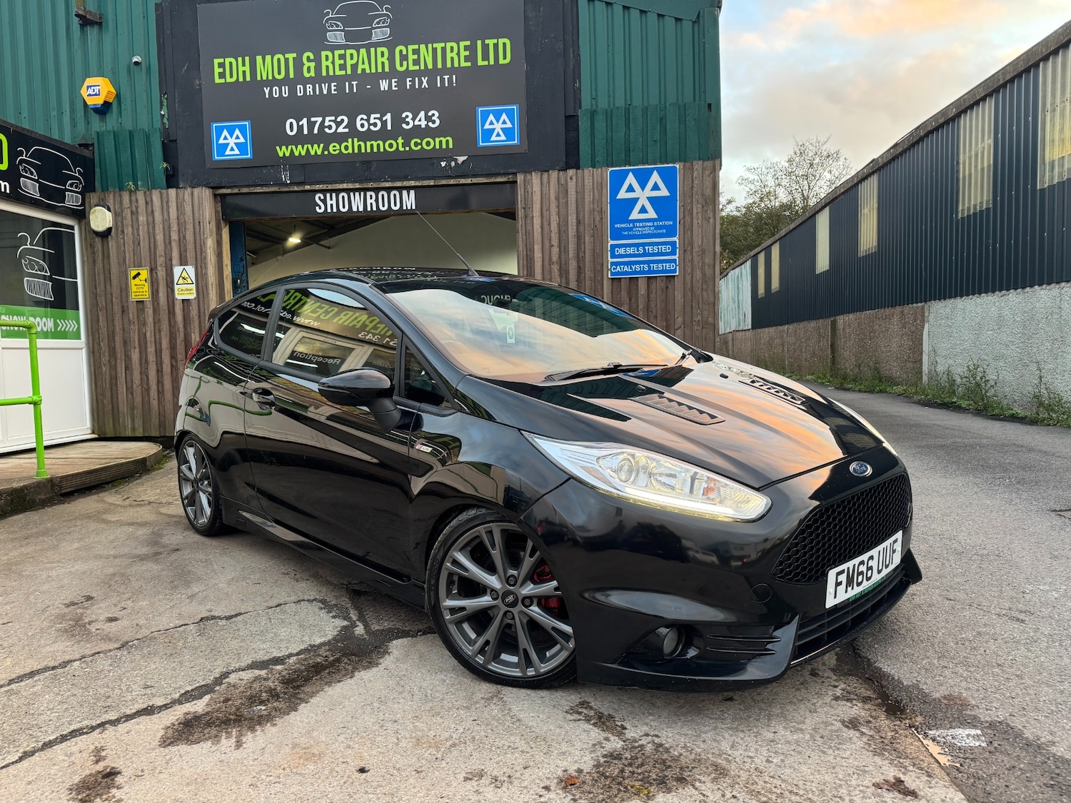 Used Ford Fiesta 2017 for sale - 76402031: Photo 4