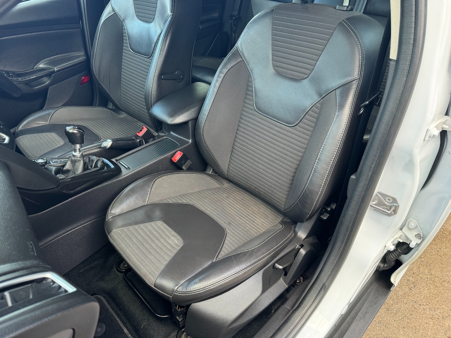 Used Ford Focus 2015 for sale - 77045753: Photo 16