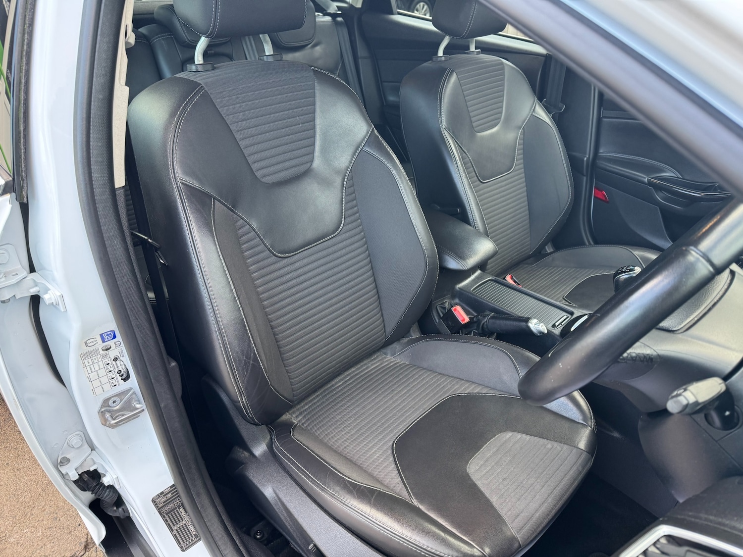 Used Ford Focus 2015 for sale - 77045753: Photo 21