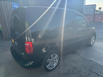 Used Volkswagen Caddy 2016 for sale - 79599584: Photo