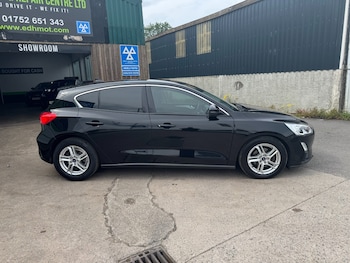 Used Ford Focus 2019 for sale - 78745236: Photo