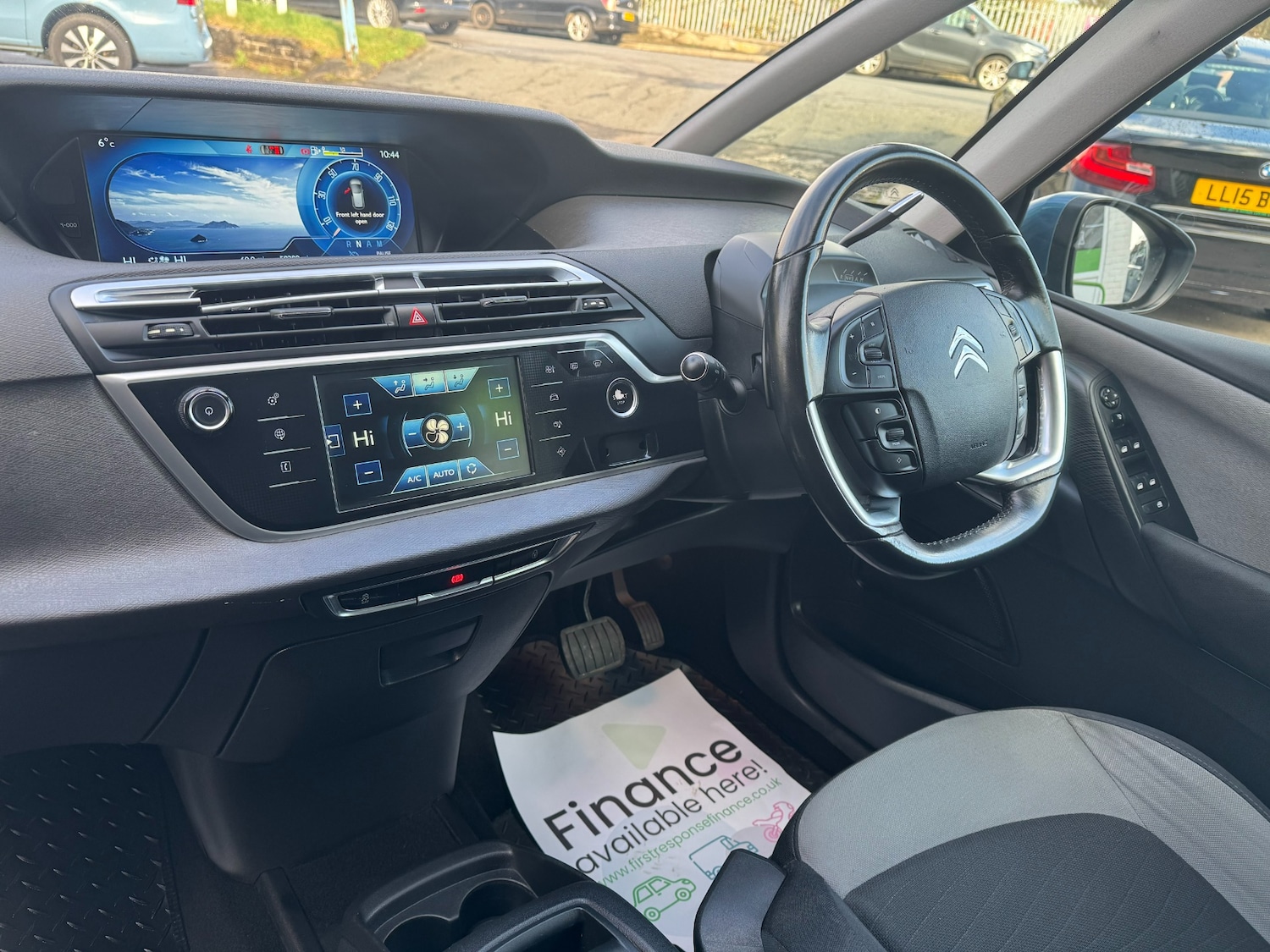 Used Citroen C4 Picasso 2014 for sale - 77603783: Photo 2