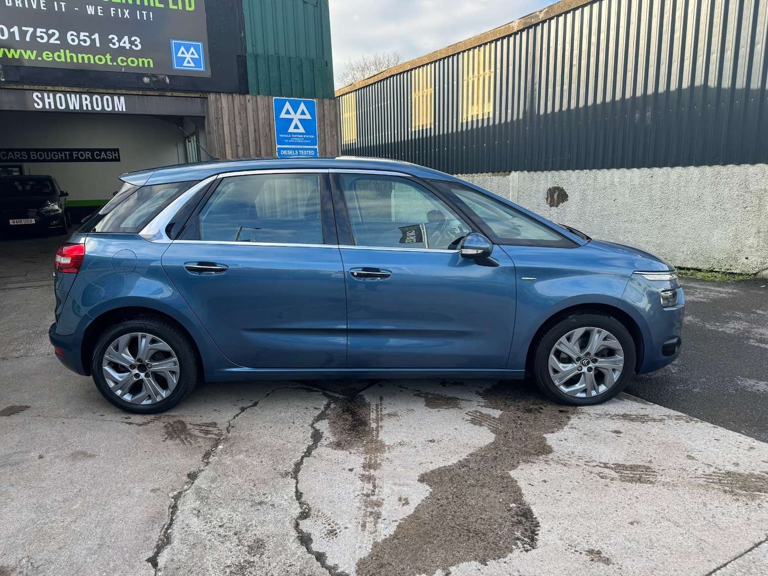 Used Citroen C4 Picasso 2014 for sale - 77603783: Photo 5