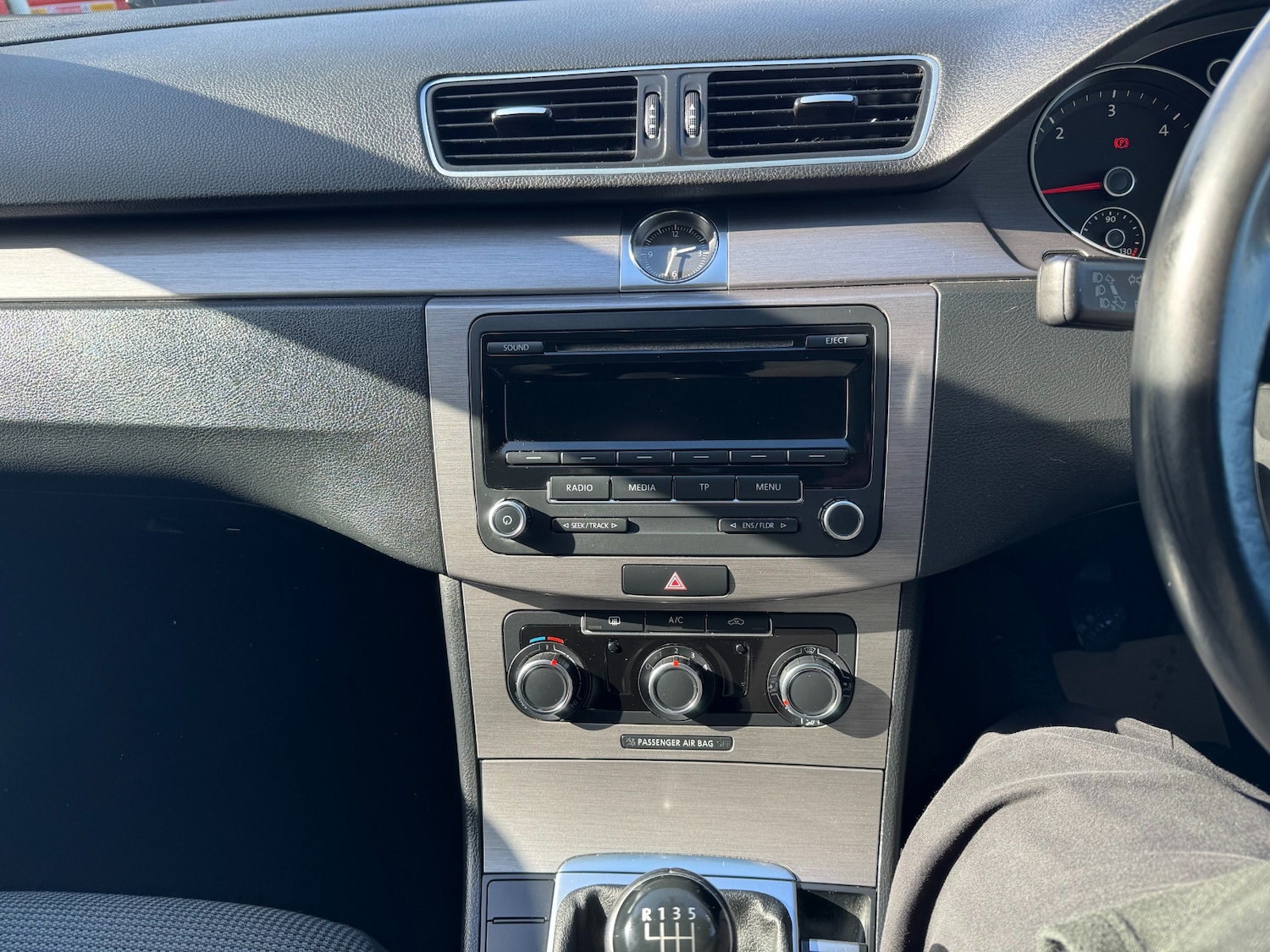 Used Volkswagen Passat 2012 for sale - 77877665: Photo 24