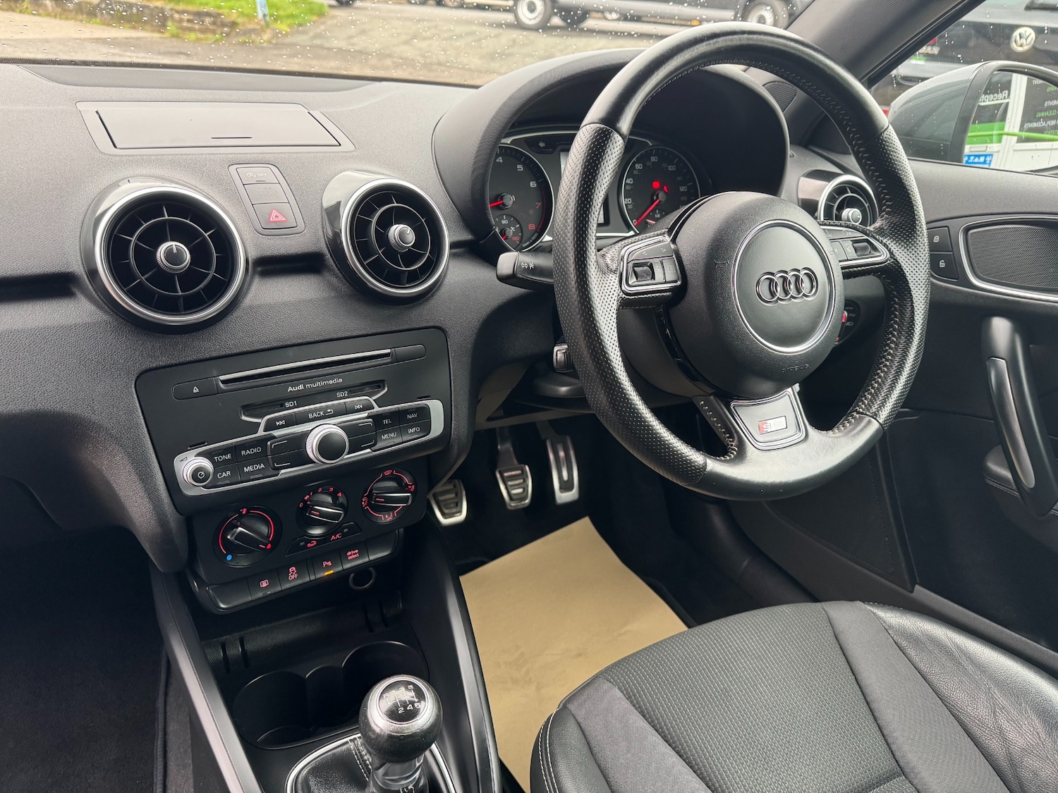 Used Audi A1 2015 for sale - 77864582: Photo 13