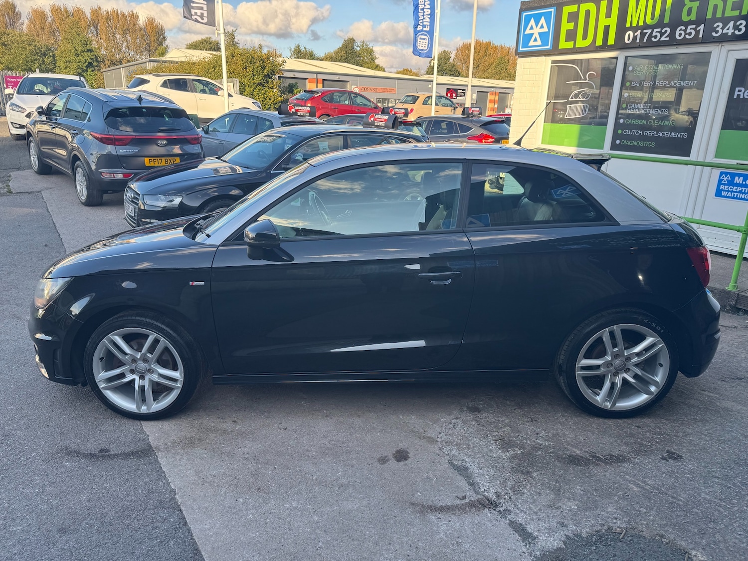 Used Audi A1 2011 for sale - 76319428: Photo 11