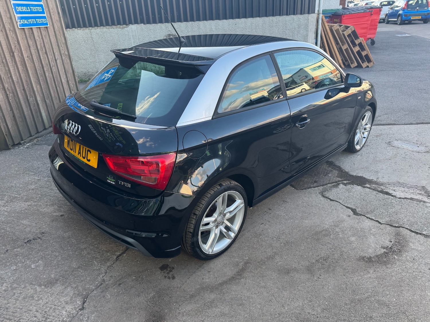 Used Audi A1 2011 for sale - 76319428: Photo 6