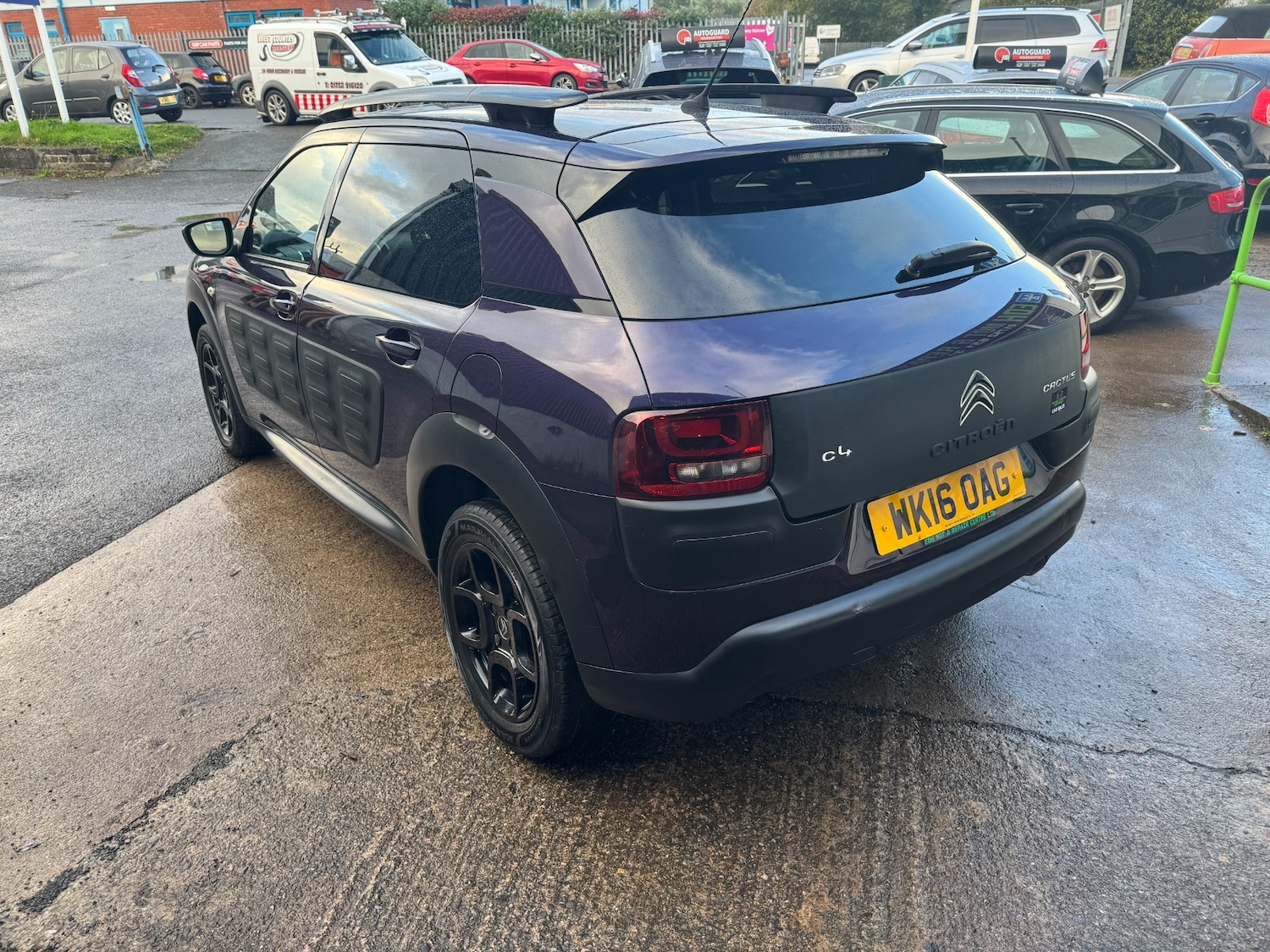 Used Citroen C4 Cactus 2016 for sale - 76330187: Photo 9