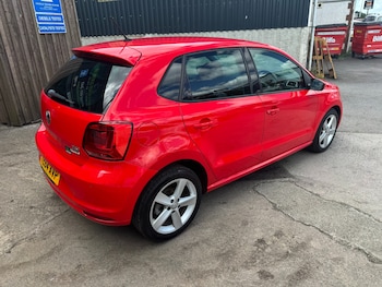 Used Volkswagen Polo 2014 for sale - 79432179: Photo