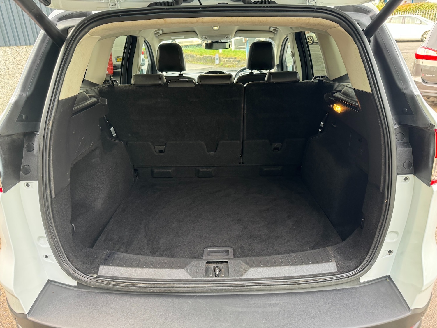 Used Ford Kuga 2014 for sale - 77420608: Photo 18