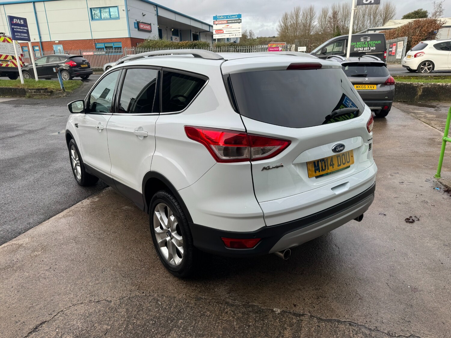 Used Ford Kuga 2014 for sale - 77420608: Photo 9