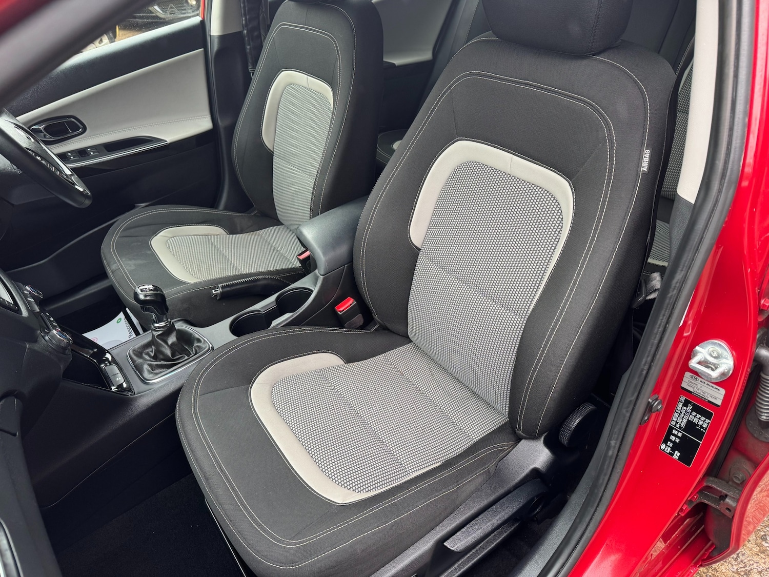 Used Kia Ceed 2014 for sale - 77502931: Photo 16