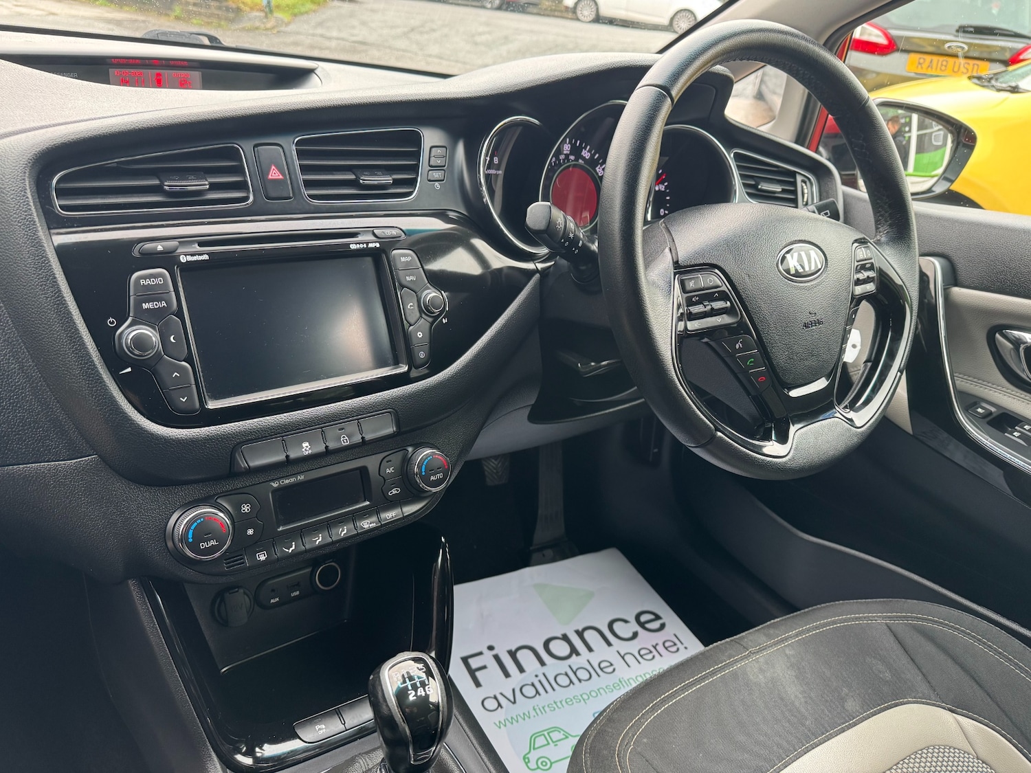 Used Kia Ceed 2014 for sale - 77502931: Photo 2