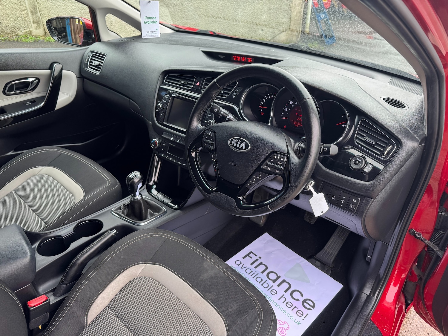 Used Kia Ceed 2014 for sale - 77502931: Photo 23