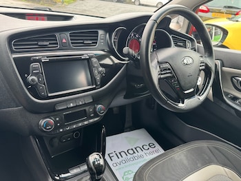 Used Kia Ceed 2014 for sale - 77502931: Photo