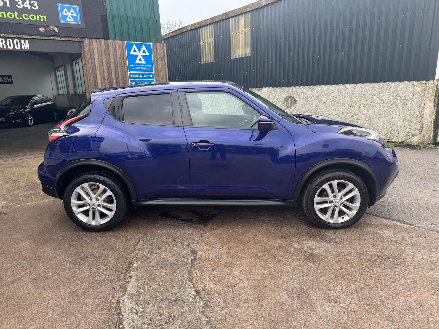 Used Nissan Juke 2017 for sale - 77759298: Photo 4