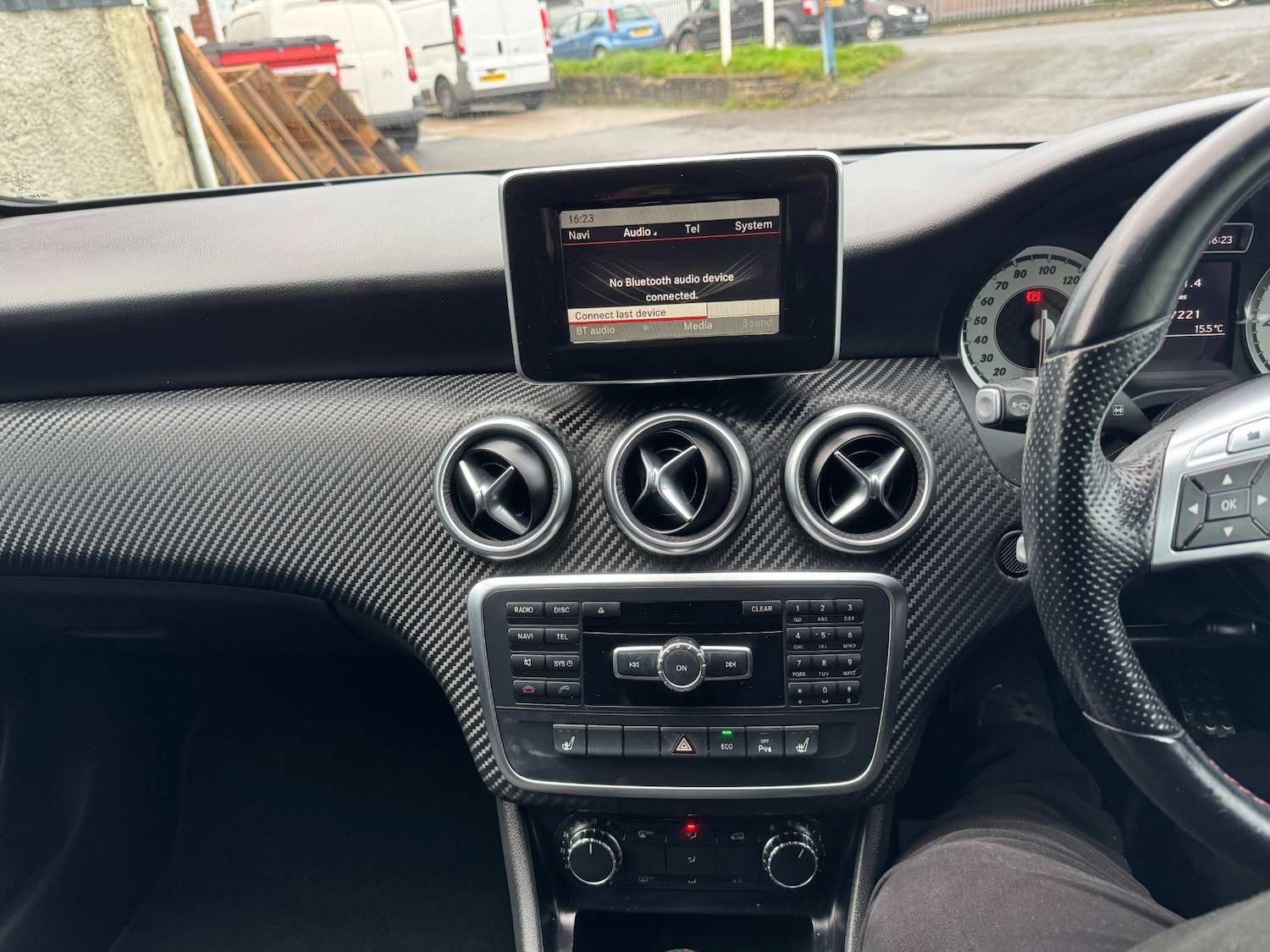 Used Mercedes-Benz A-Class 2013 for sale - 76557033: Photo 25