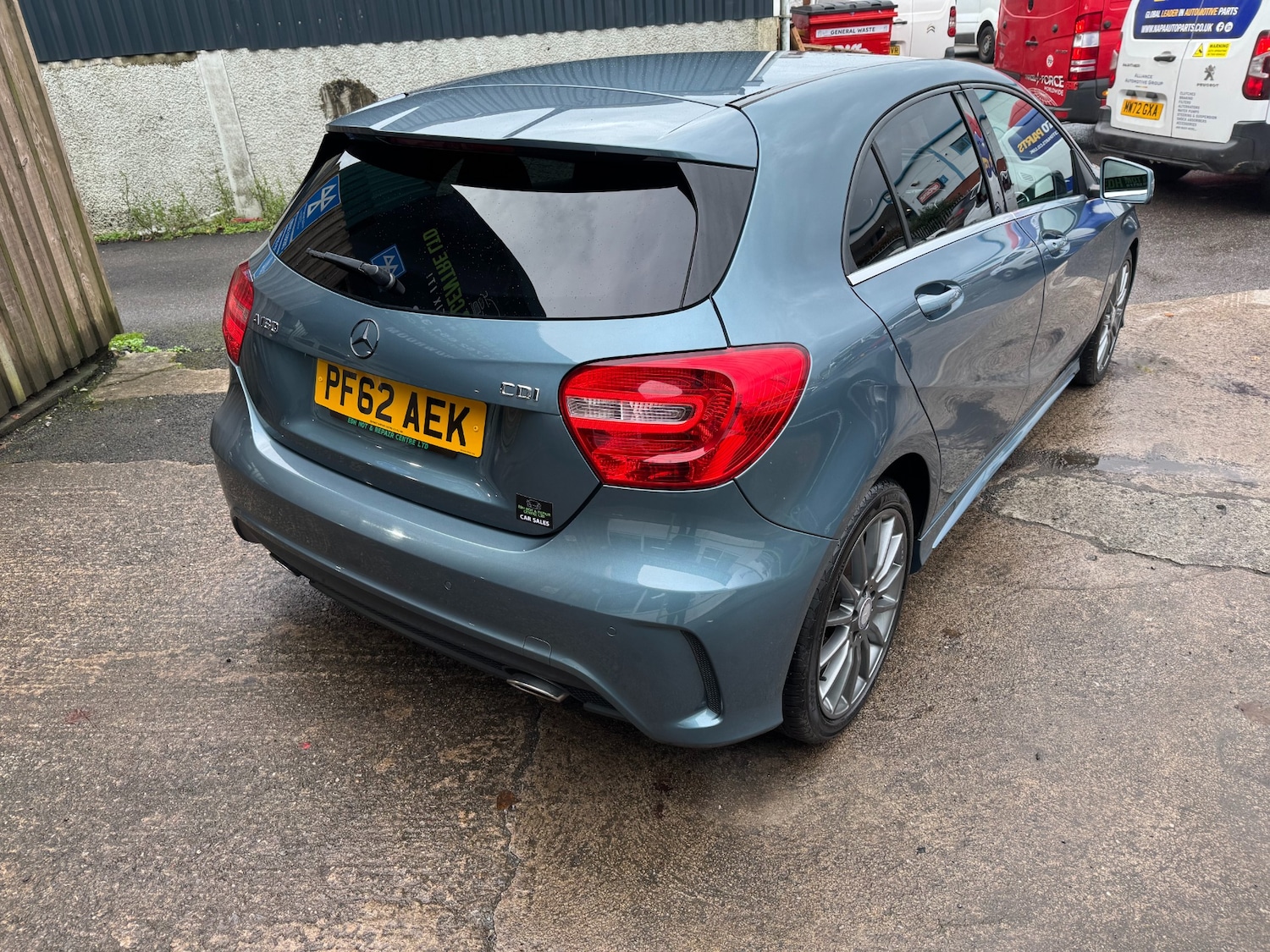 Used Mercedes-Benz A-Class 2013 for sale - 76557033: Photo 7