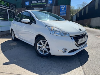Used Peugeot 208 2014 for sale - 78370645: Photo