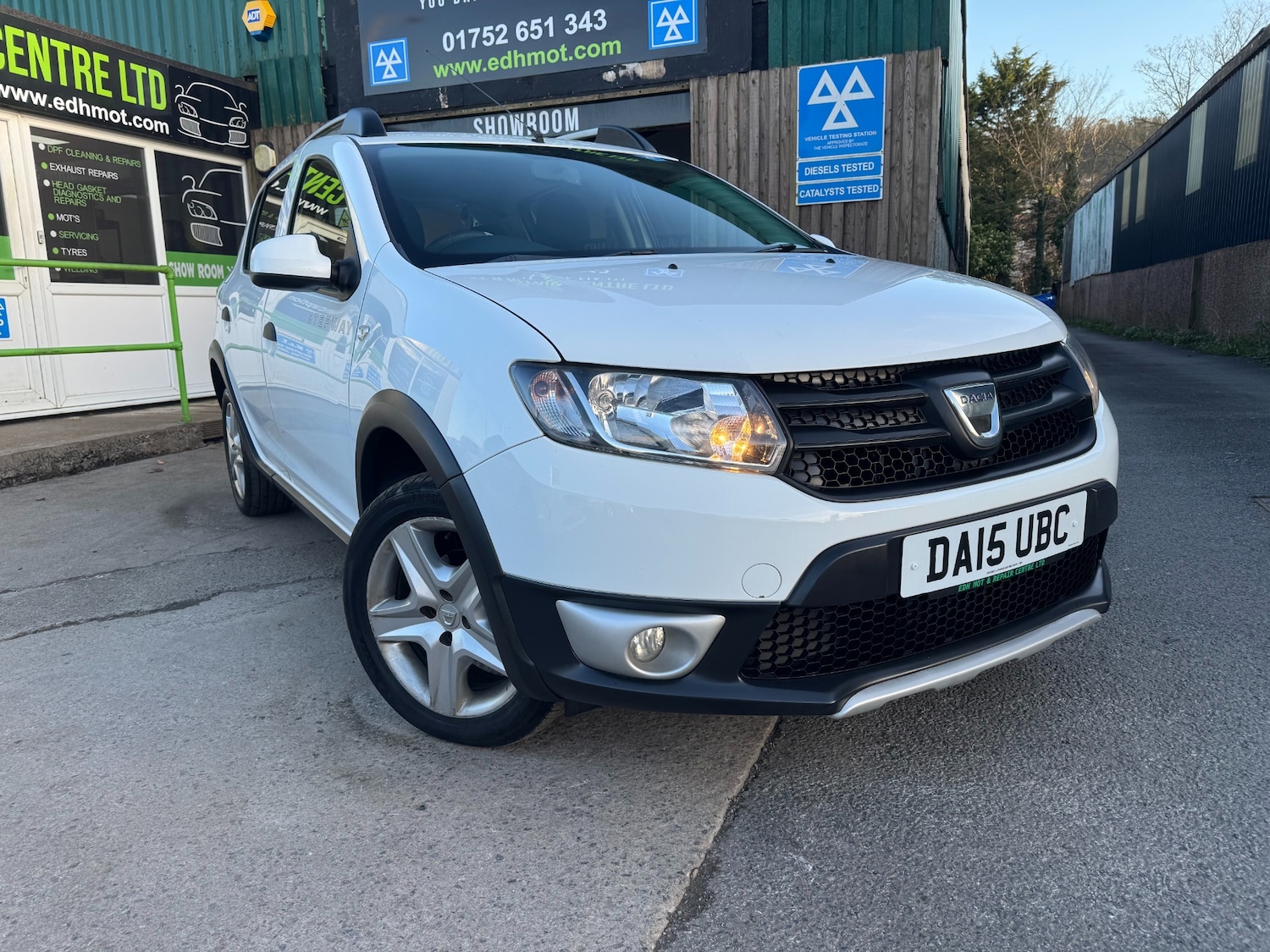 Used Dacia Sandero Stepway 2015 for sale - 77946185: Photo 1