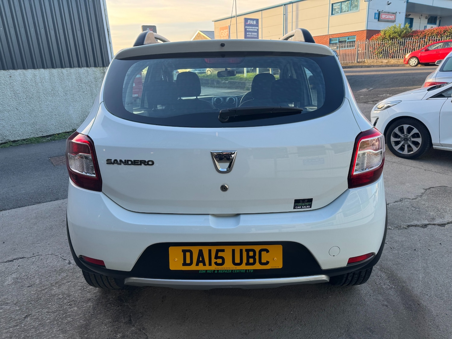 Used Dacia Sandero Stepway 2015 for sale - 77946185: Photo 6