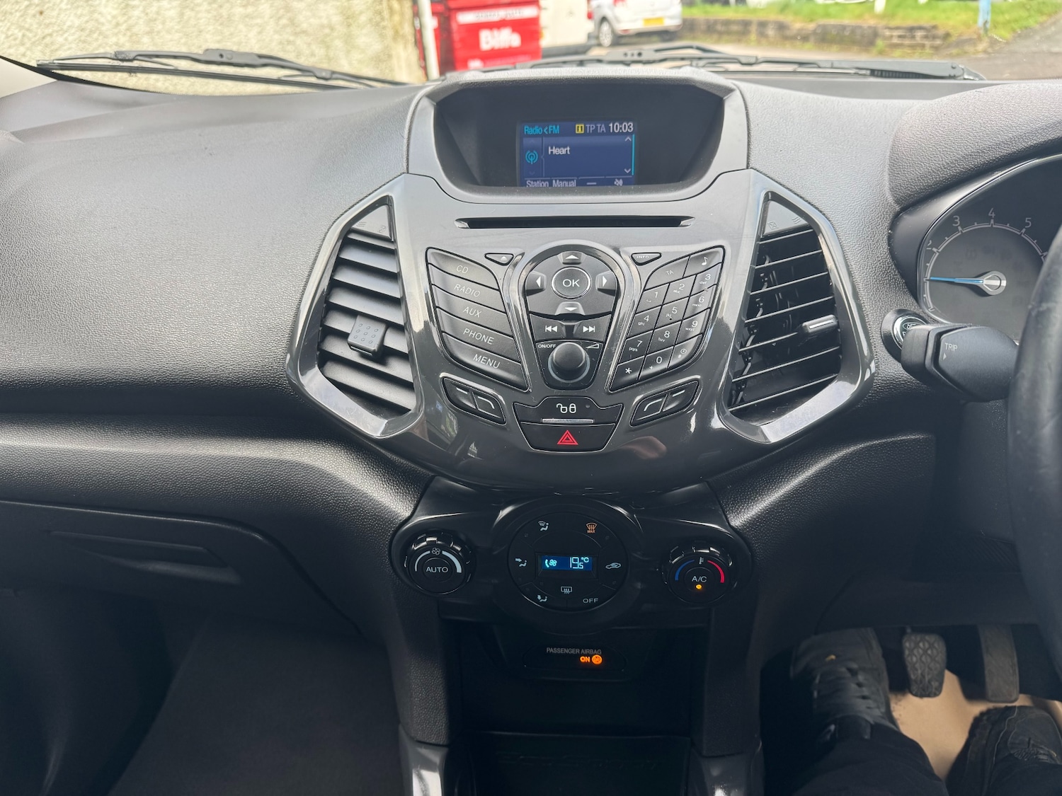 Used Ford Ecosport 2016 for sale - 77650101: Photo 25