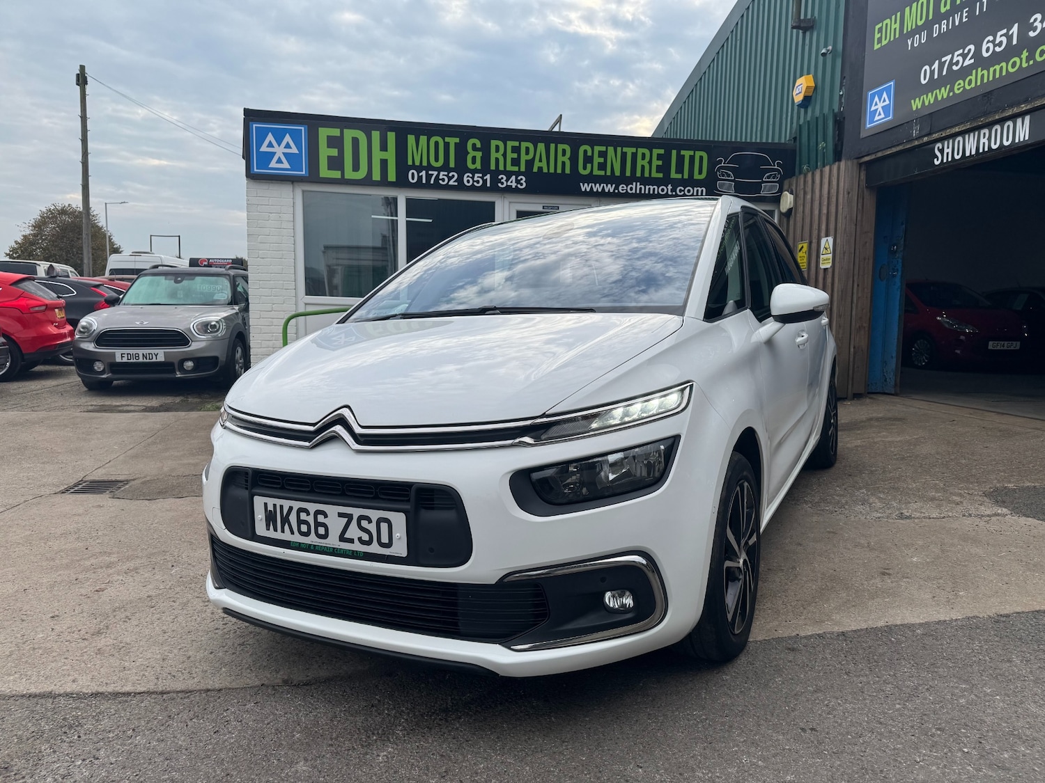 Used Citroen C4 Picasso 2017 for sale - 76142567: Photo 13