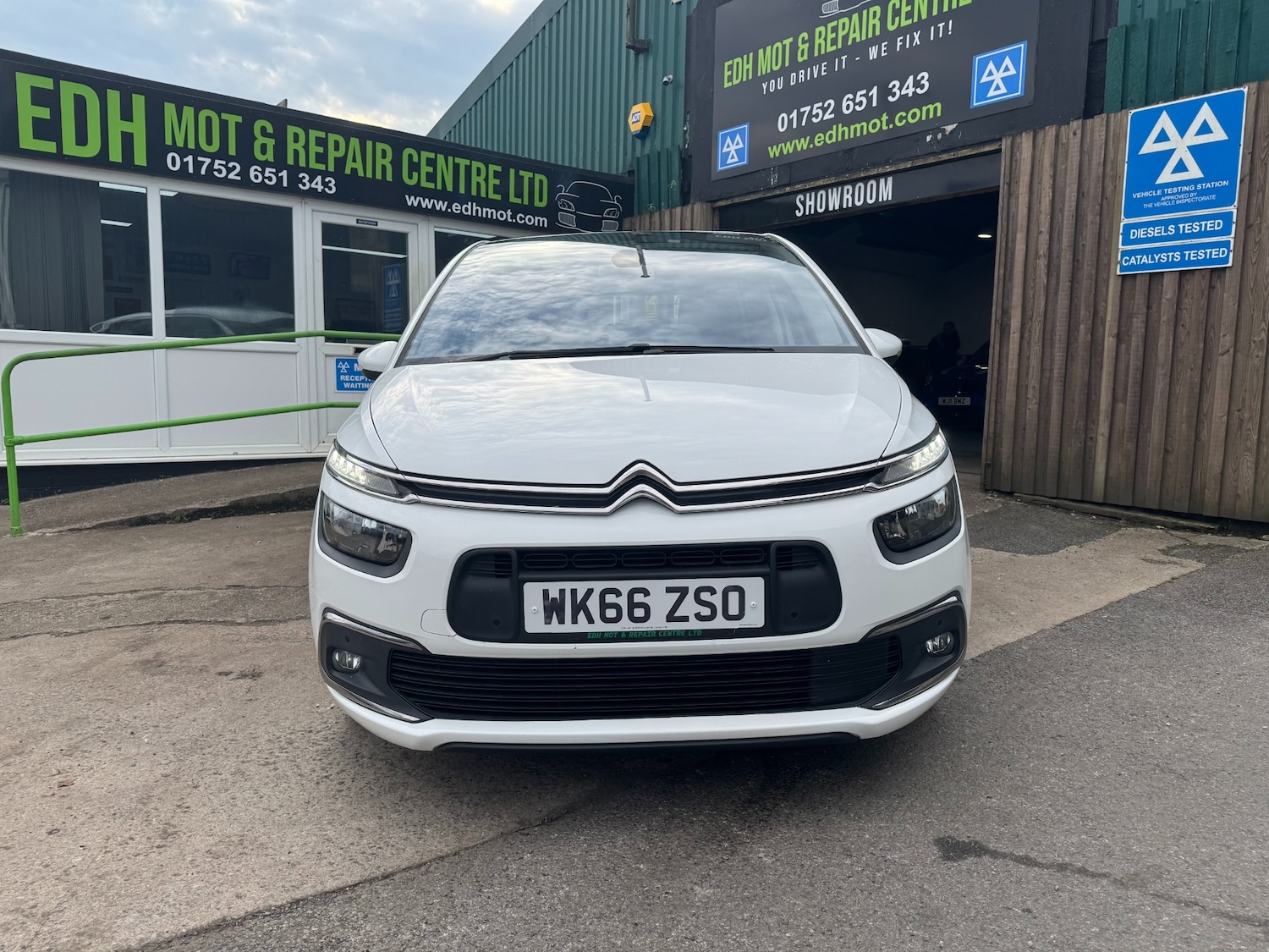 Used Citroen C4 Picasso 2017 for sale - 76142567: Photo 14