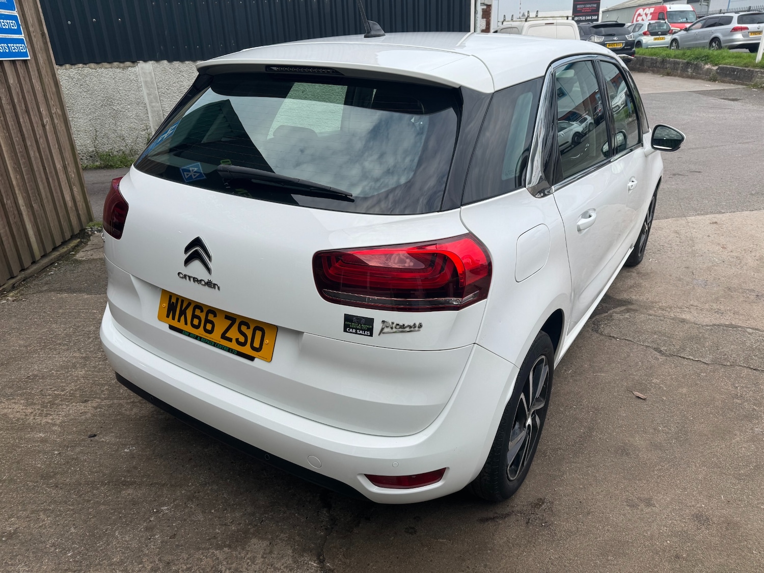 Used Citroen C4 Picasso 2017 for sale - 76142567: Photo 7