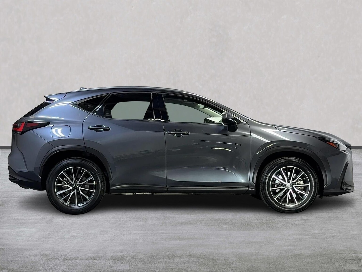 Used Lexus NX 2023 for sale - 76305418: Photo 3