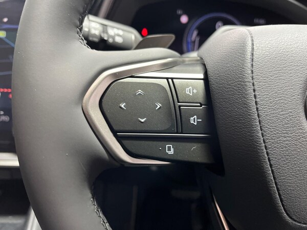 Used Lexus RZ 2024 for sale - 75437600: Photo 24
