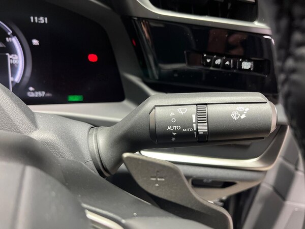 Used Lexus RZ 2024 for sale - 75437600: Photo 27
