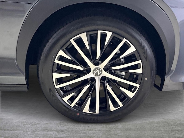 Used Lexus RZ 2024 for sale - 75437600: Photo 6