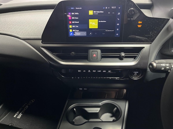 Used Lexus UX 2024 for sale - 76114252: Photo 11