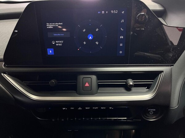 Used Lexus UX 2024 for sale - 76114252: Photo 23