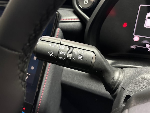 Used Lexus LBX 2025 for sale - 76287205: Photo 27