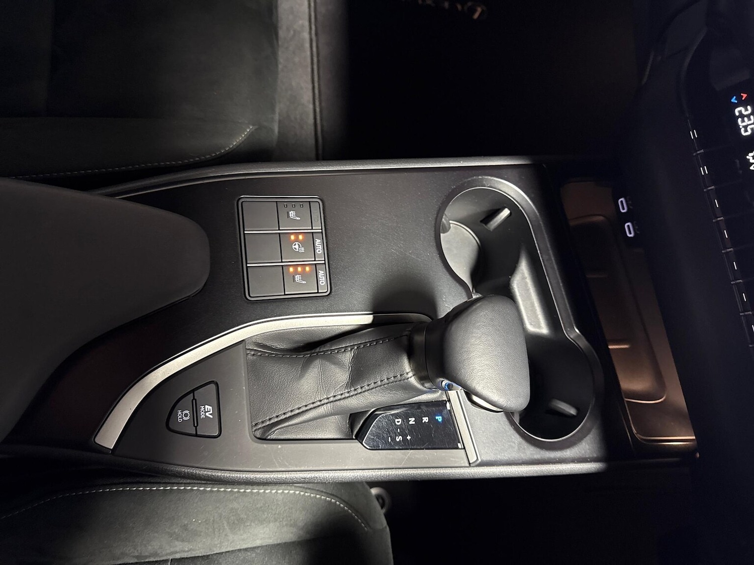 Used Lexus UX 2022 for sale - 76785152: Photo 13