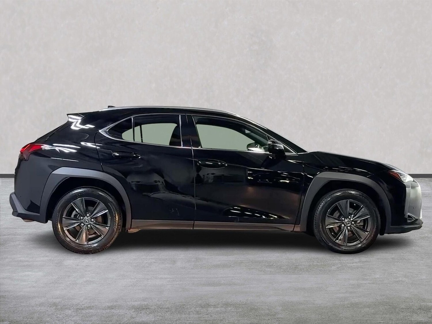 Used Lexus UX 2022 for sale - 76785152: Photo 3