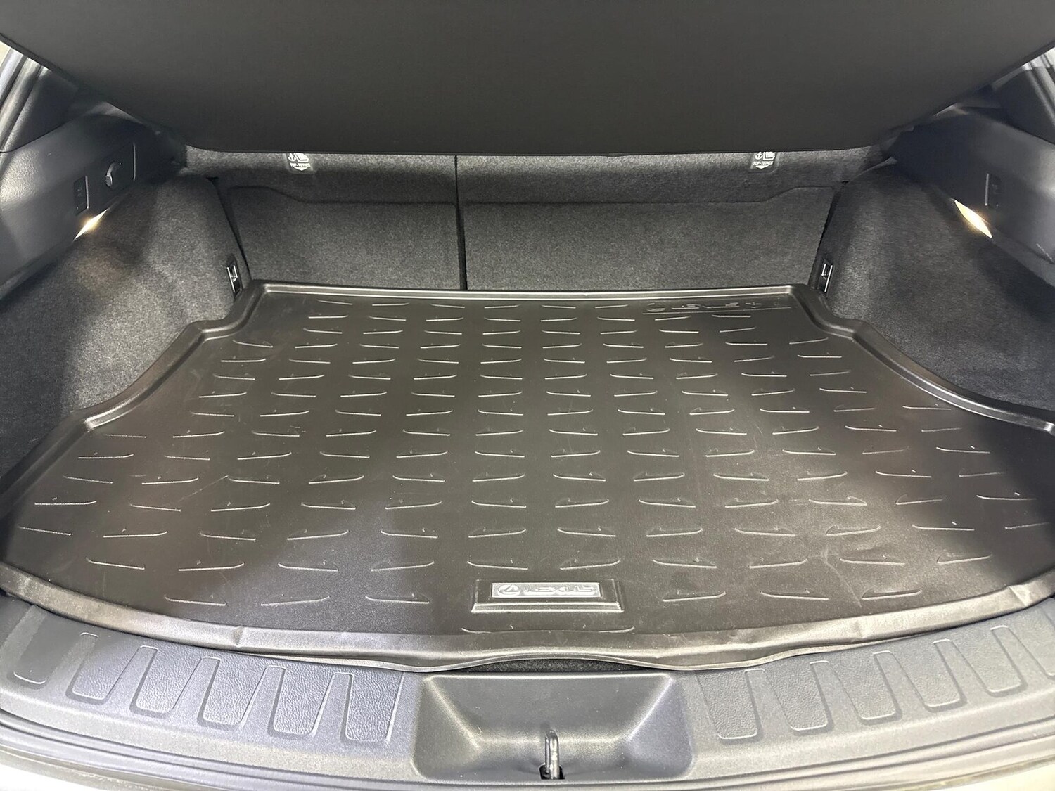 Used Lexus UX 2023 for sale - 78193196: Photo 19