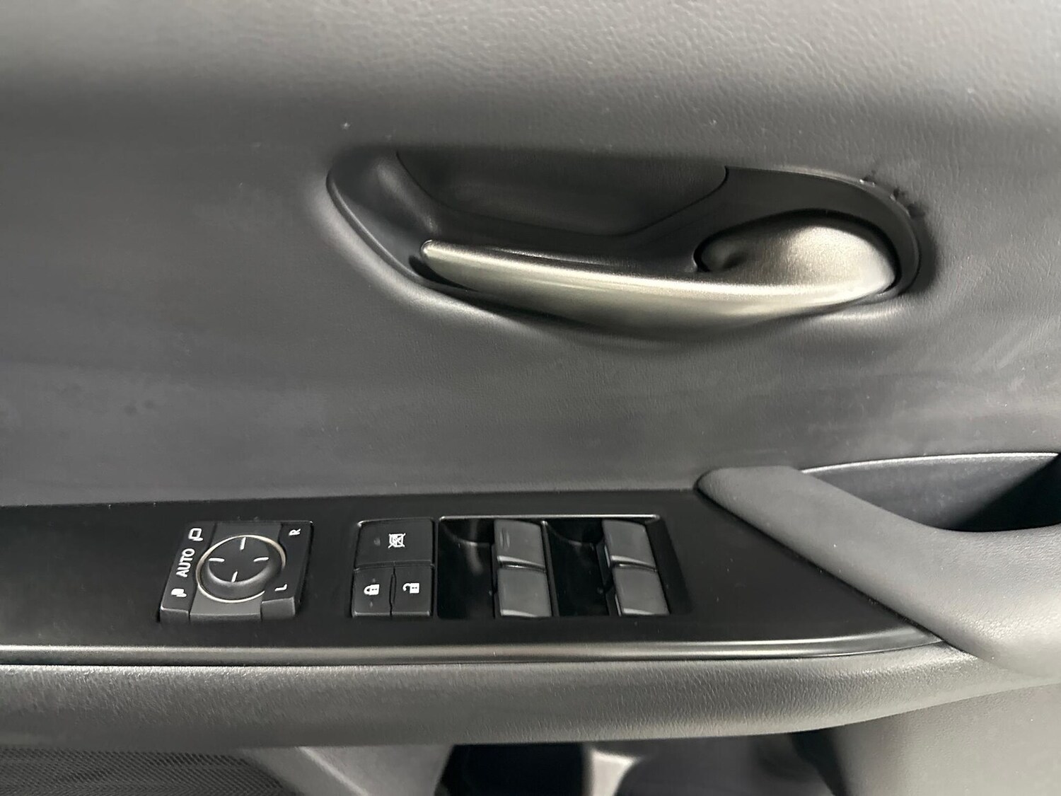 Used Lexus UX 2023 for sale - 78193196: Photo 23