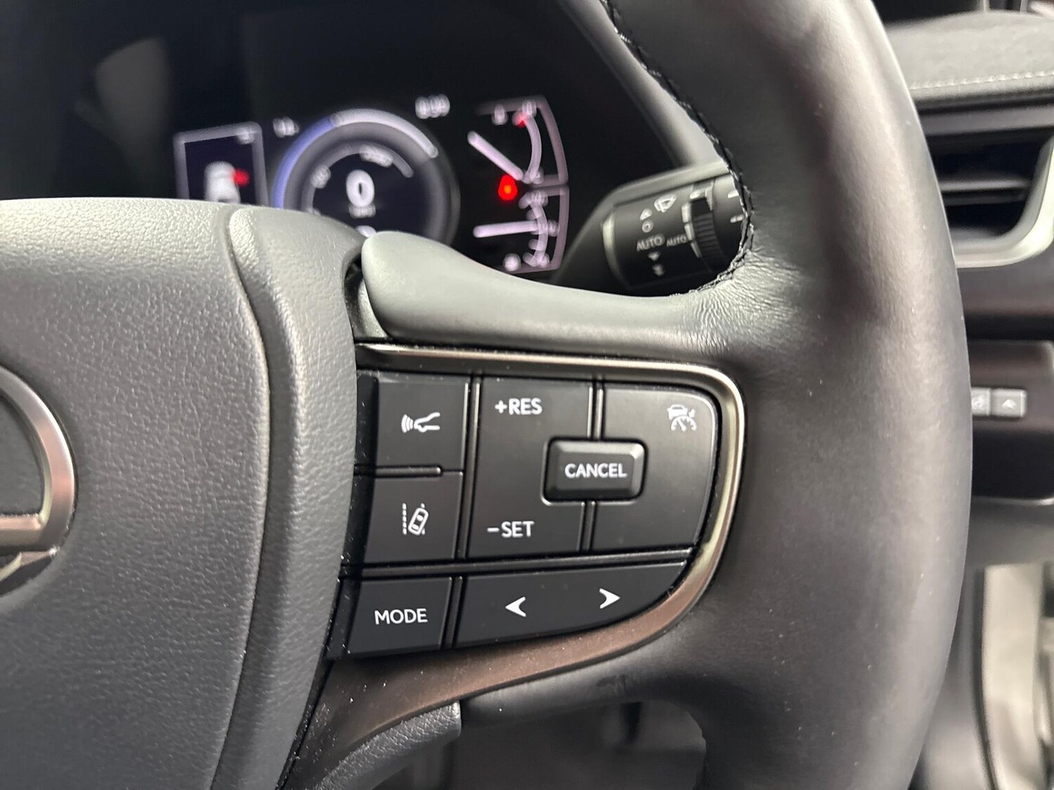 Used Lexus UX 2023 for sale - 78193196: Photo 27