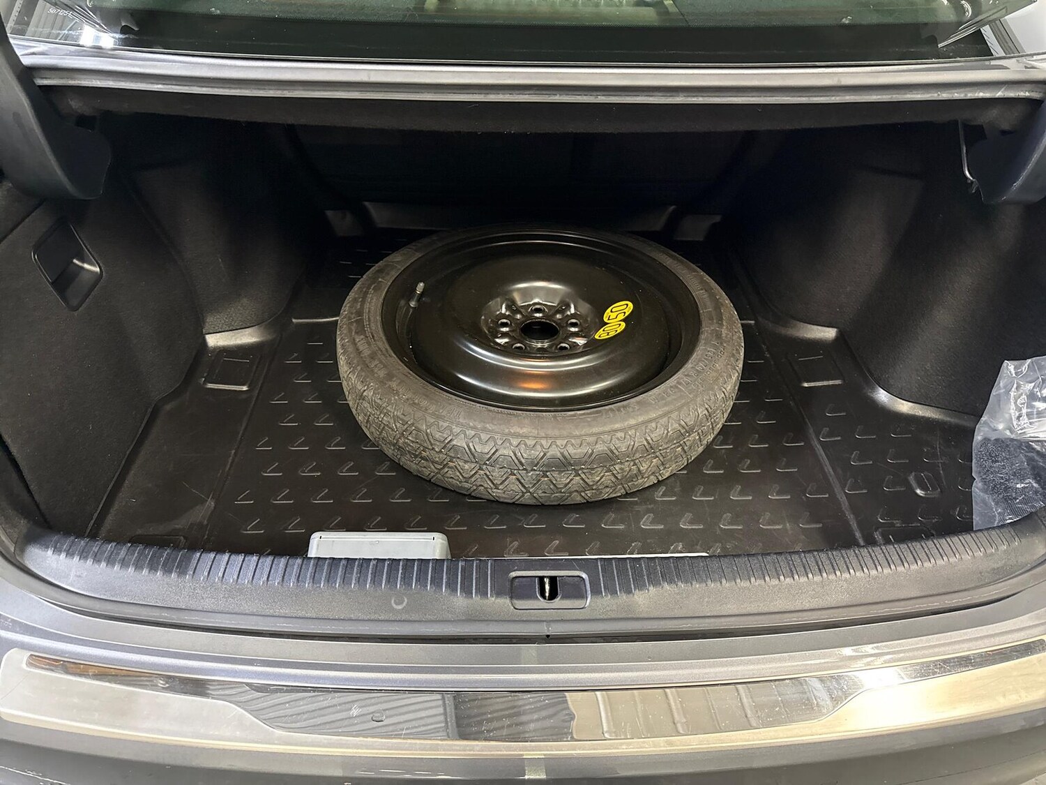 Used Lexus IS 2018 for sale - 76407419: Photo 17